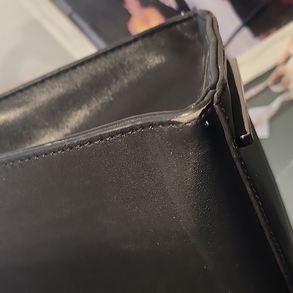 Celine Dion Elegant Black Handbag - Picture 9 of 10